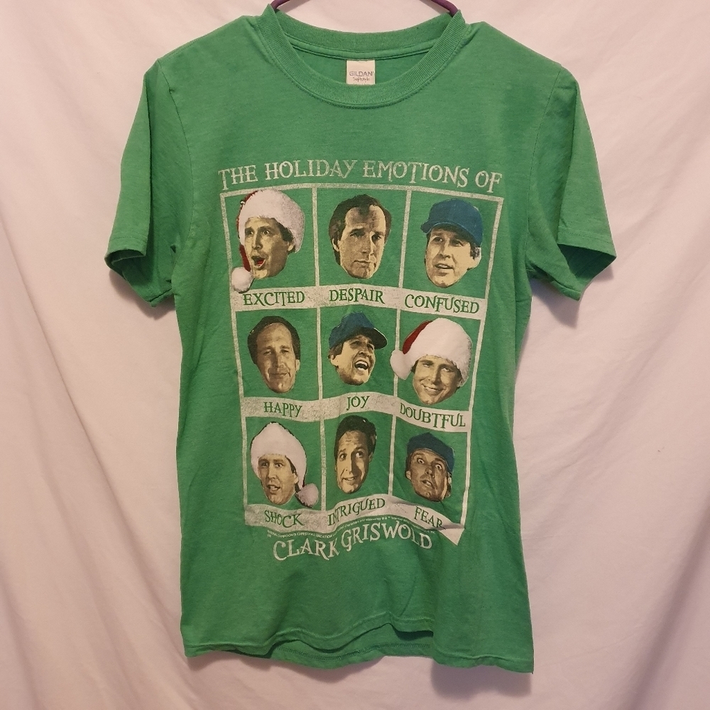 Gildan soft style graphic Tee